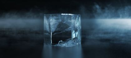 Kostka ledu z výrobníku ledu Hoshizaki IM